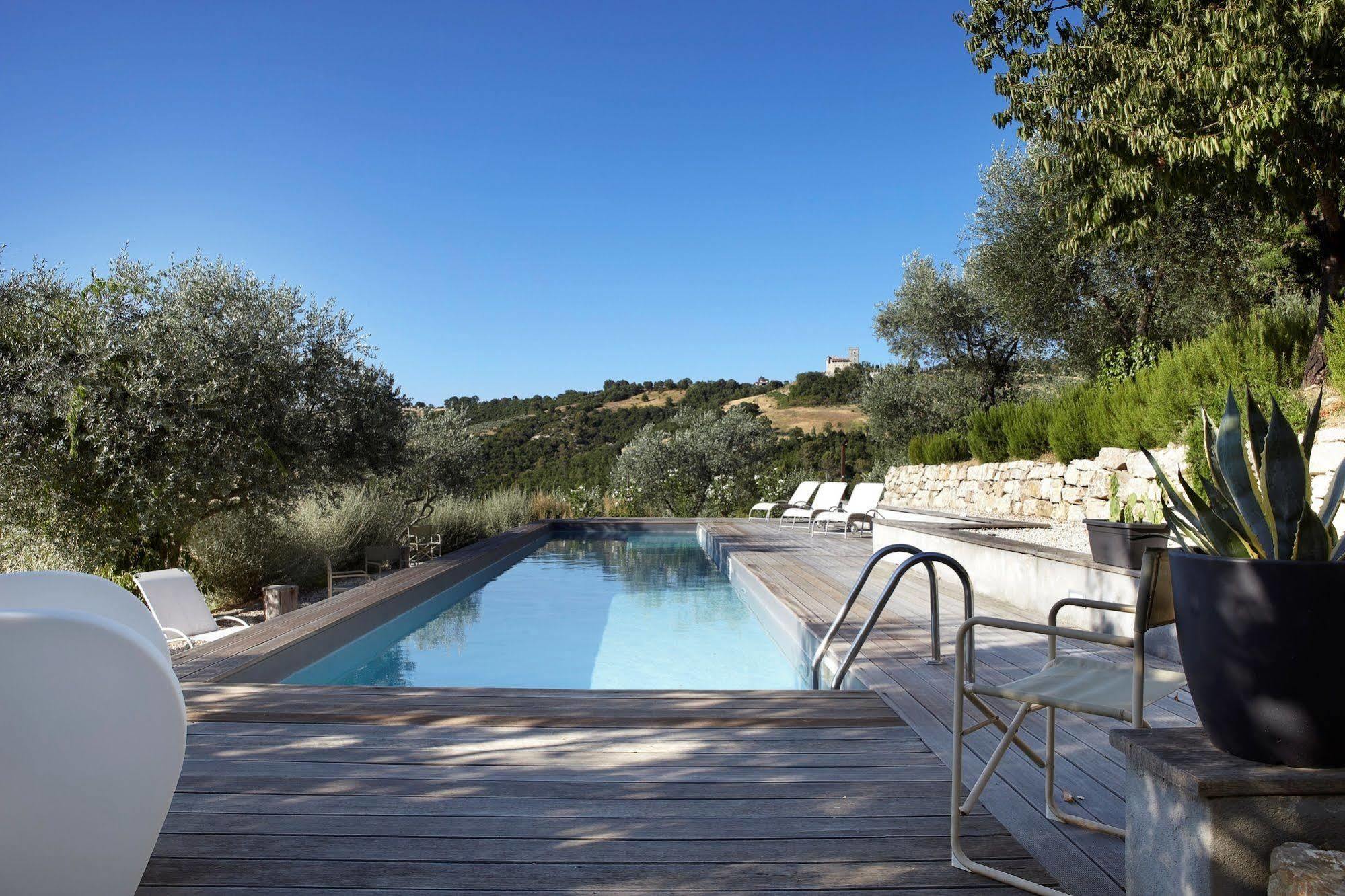 Torre Almonte Aparthotel Todi Exterior photo